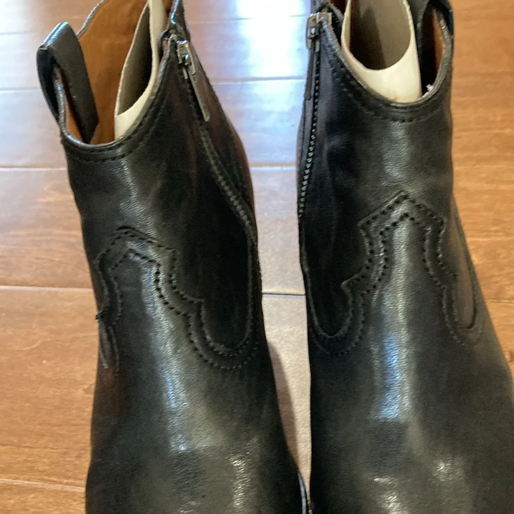 Frye Bundle (2 Pairs) - Picture 6 of 17